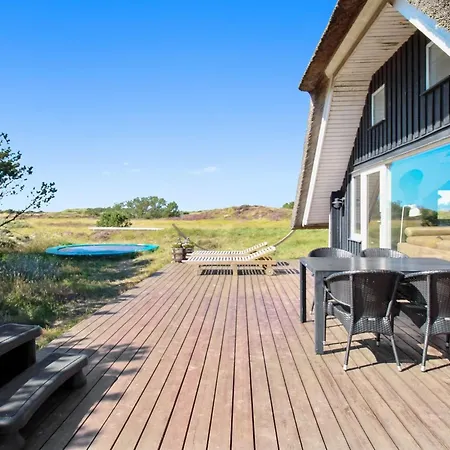 Edvi - 1-6km From The Sea By Interhome