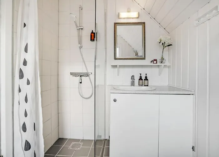 Edvi - 1-6km From The Sea By Interhome